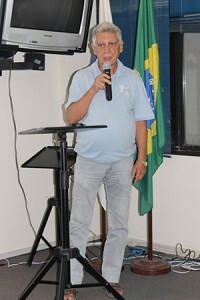 OUT0115_02-200x300.jpg