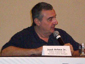 222-comeca-seminario-nacional-de-midia-e-psicologia02-300x225.jpg